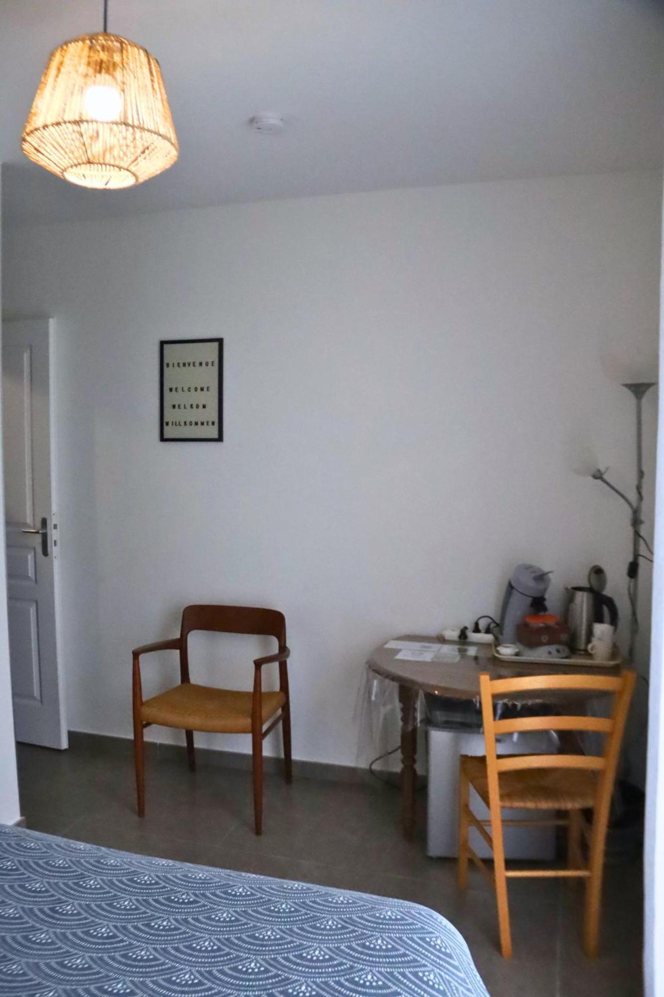 Chambre D'Hote Chancelier Guerin Mont-l'Eveque エクステリア 写真